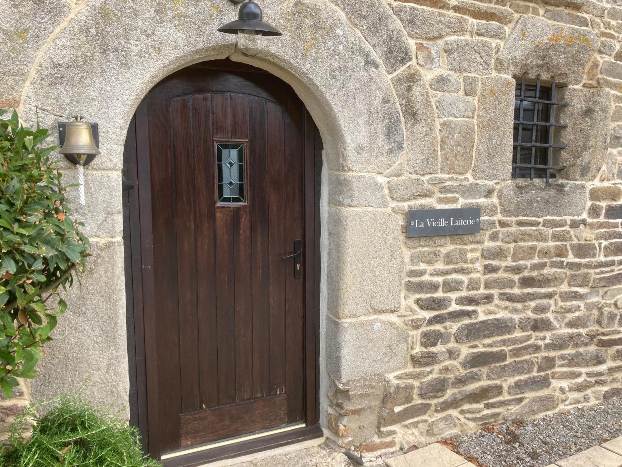 La Vieille Laiterie Bed & Breakfast Plessala Exterior photo